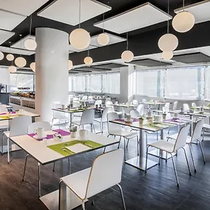 4* Отель Zentral Castellana Norte